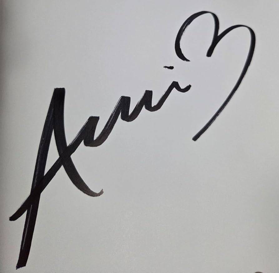 セール中…ピア・ミア直筆サイン入り超大型写真…ドゥ・イット・アゲイン Back to that aquarium 🏃🏻‍♂️